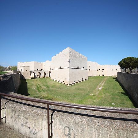 Essence Bed & Breakfast Barletta Bagian luar foto