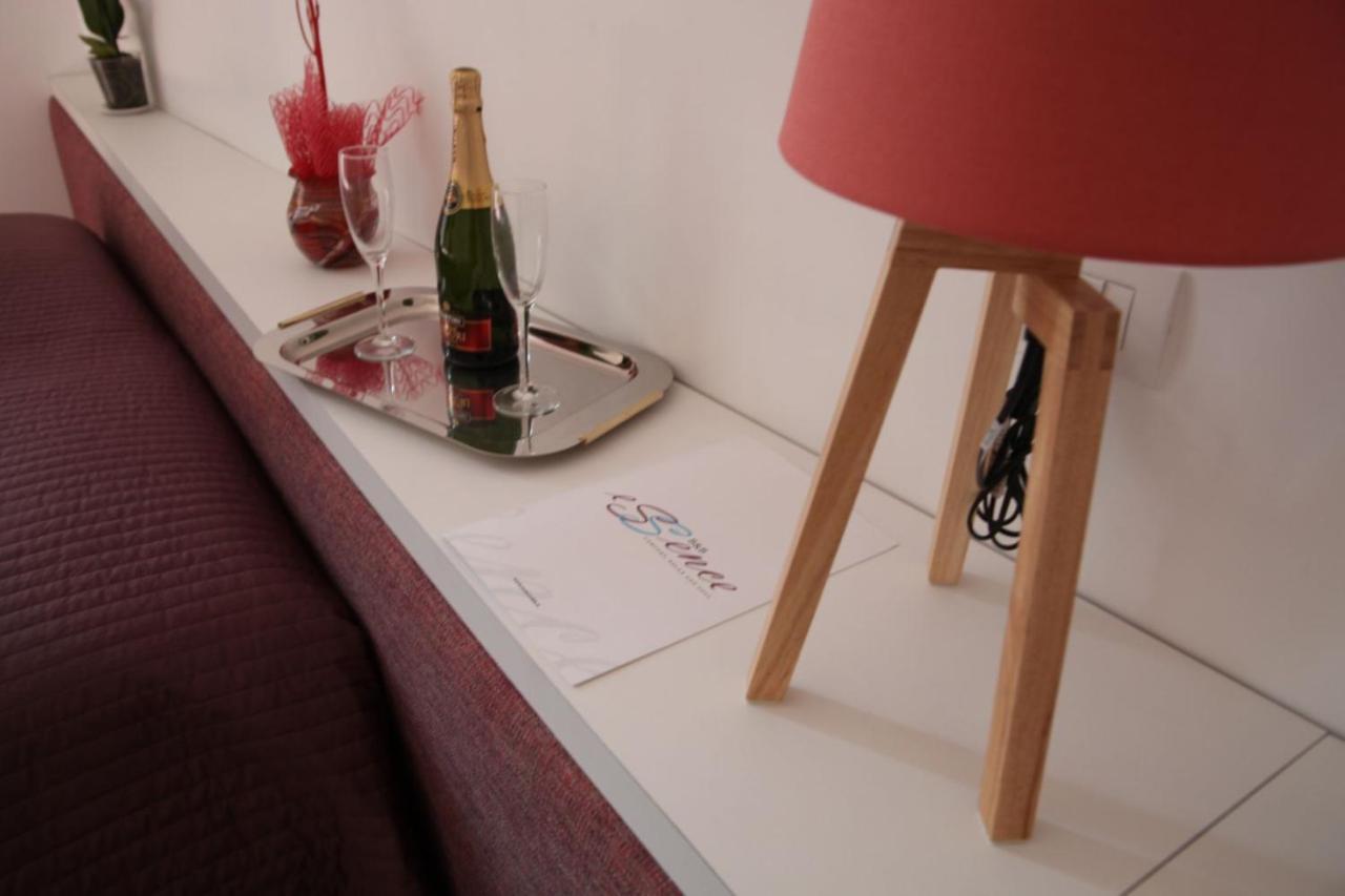 Essence Bed & Breakfast Barletta Bagian luar foto