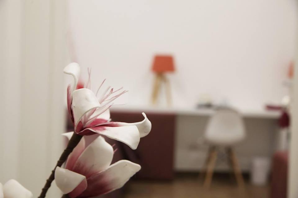 Essence Bed & Breakfast Barletta Bagian luar foto